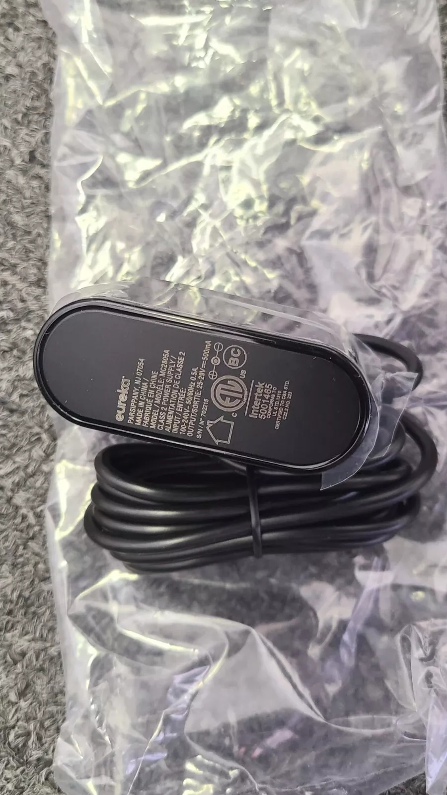 *Brand NEW*Genuine OEM Eureka 25V-29V 500mA AC Adapter NEC380 Stylus Vacuum Charger Power Cord MC2805A Power S